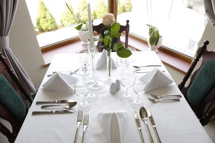 Imagen del bar/restaurante del Hotel Magnat Resort And Spa. Foto 4