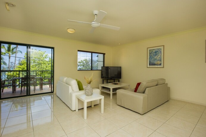 Imagen de la habitación del Hotel Magnetic Sunsets Resort. Foto 11