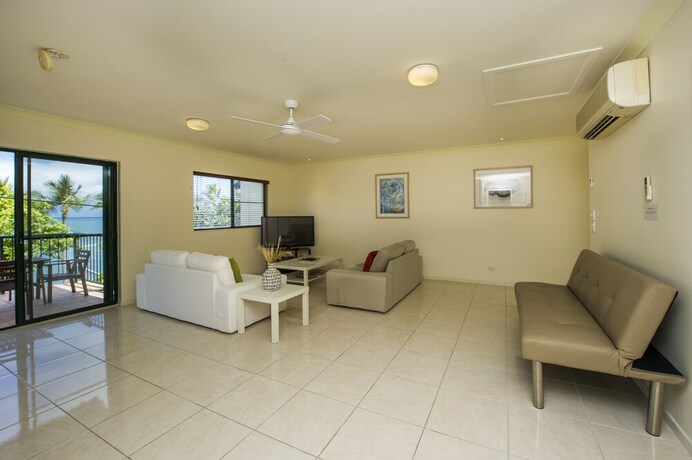 Imagen de la habitación del Hotel Magnetic Sunsets Resort. Foto 12