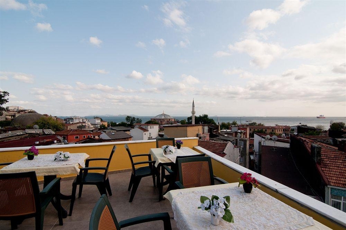 Imagen general del Hotel Magnificent. Foto 15