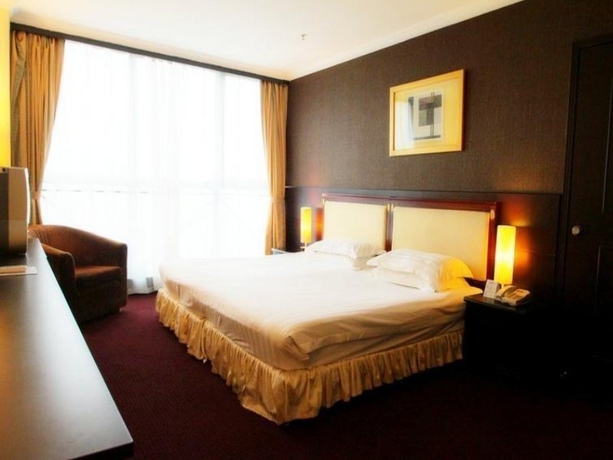 Imagen general del Hotel Magnificent International. Foto 2