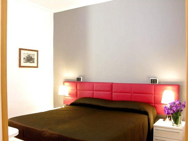 Imagen de la habitación del Hotel Magnifico Rome. Foto 6