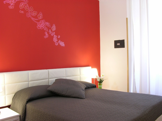 Imagen de la habitación del Hotel Magnifico Rome. Foto 12