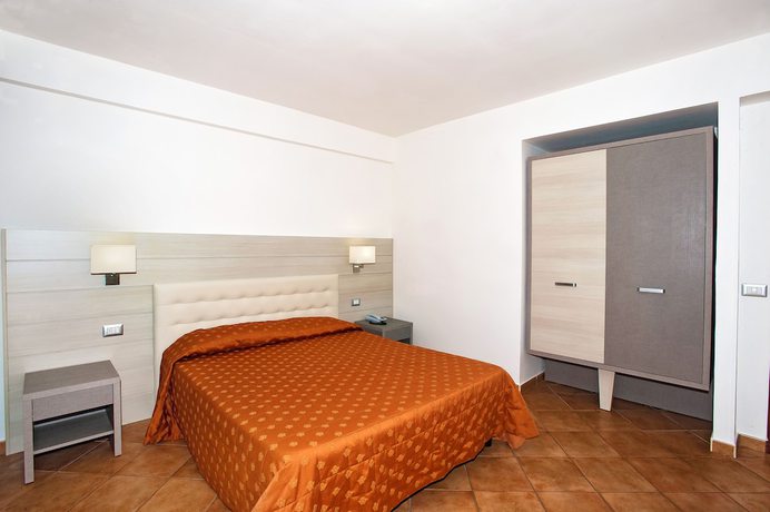 Imagen de la habitación del Hotel Magnola Palace. Foto 12