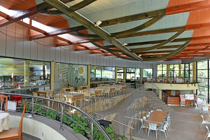 Imagen del bar/restaurante del Hotel Magnolia - All Inclusive. Foto 4