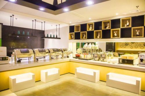 Imagen general del Hotel Magnolia Guilin Yangshuo West Street. Foto 4