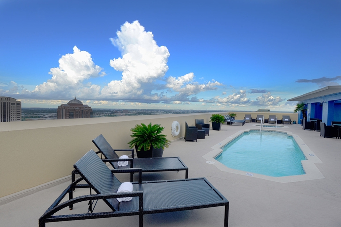 Imagen de la piscina del Hotel Magnolia Houston, A Tribute Portfolio. Foto 13