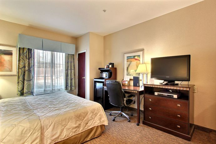 Imagen de la habitación del Hotel Magnolia Inn and Suites, Pooler. Foto 6