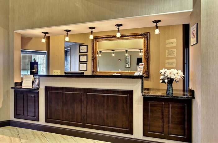 Imagen de los interiores del Hotel Magnolia Inn and Suites, Pooler. Foto 20
