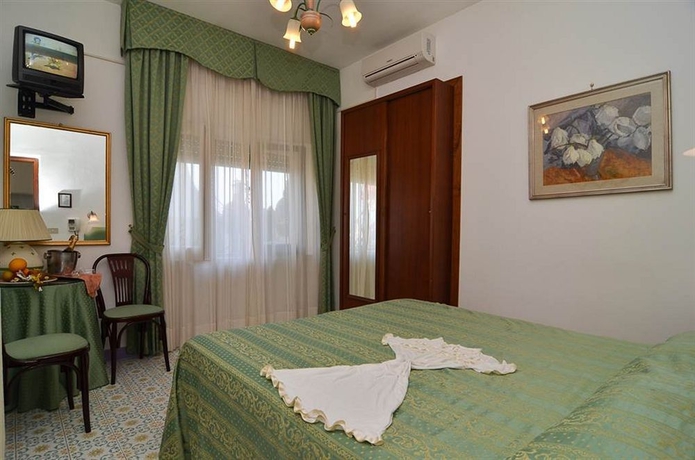 Imagen de la habitación del Hotel Magnolia, Majo. Foto 4