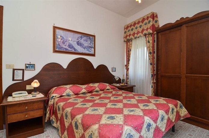 Imagen de la habitación del Hotel Magnolia, Majo. Foto 5