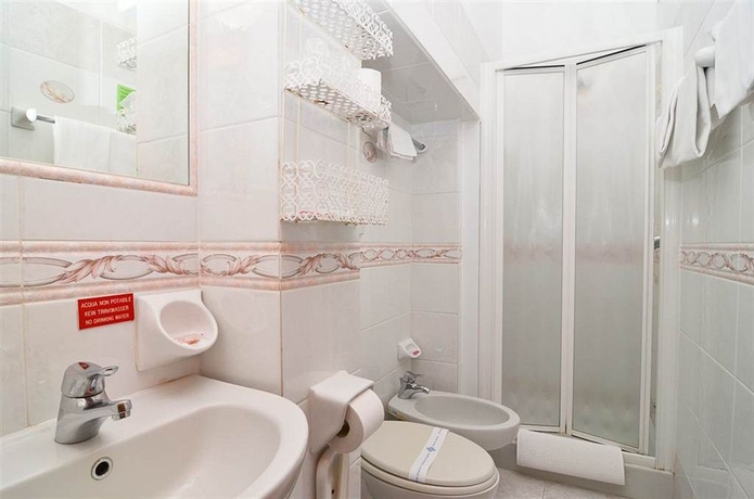 Imagen de la habitación del Hotel Magnolia, Majo. Foto 9