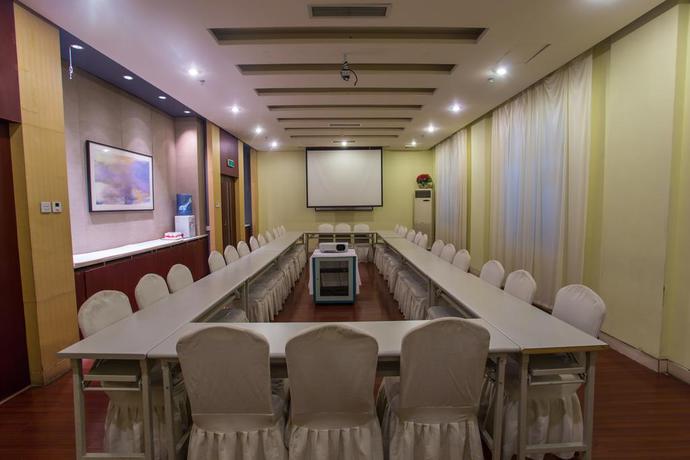 Imagen de los interiores del Hotel Magnotel Hotel Beijing West Railway Station. Foto 16