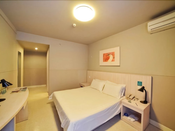 Imagen de la habitación del Hotel Magnotel Hotel Xiamen University Shimao Twin Tower. Foto 5