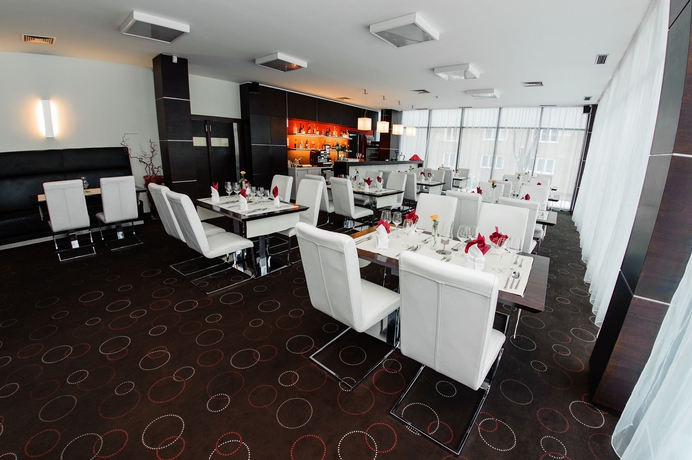 Imagen de los interiores del Hotel Magnus. Foto 13