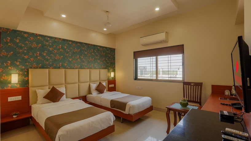 Imagen de la habitación del Hotel Magnus Square Business. Foto 4