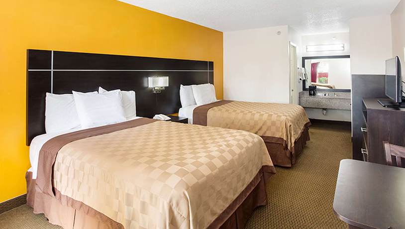 Imagen de la habitación del Hotel Magnuson Bradenton. Foto 4