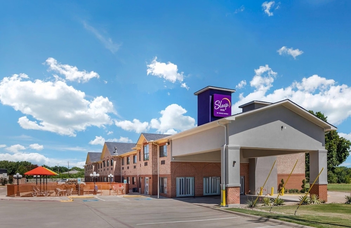 Imagen general del Hotel Magnuson Cedar Hill. Foto 1