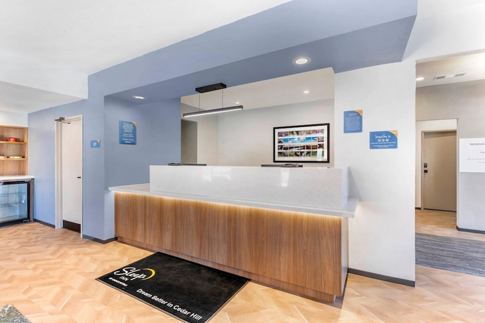 Imagen de los interiores del Hotel Magnuson Cedar Hill. Foto 13