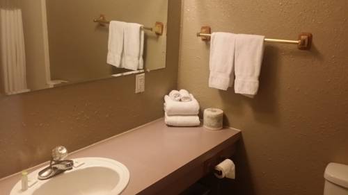 Imagen de la habitación del Hotel Magnuson Creston. Foto 4