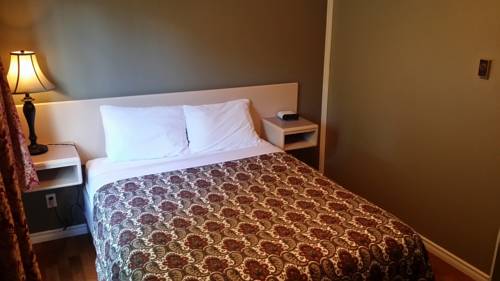 Imagen de la habitación del Hotel Magnuson Creston. Foto 11