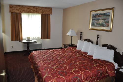 Imagen de la habitación del Hotel Magnuson East Sandusky. Foto 4