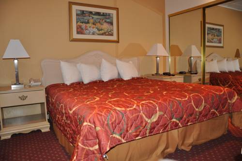 Imagen de la habitación del Hotel Magnuson East Sandusky. Foto 8