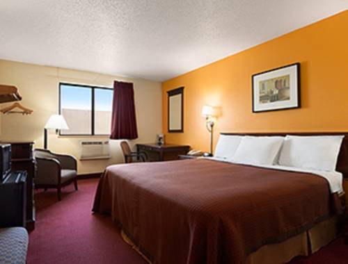 Imagen de la habitación del Hotel Magnuson Fort Wayne North - Coliseum. Foto 7