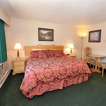 Imagen de la habitación del Hotel Magnuson Grace Inn. Foto 3