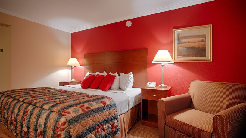 Imagen de la habitación del Hotel Magnuson Grand Pioneer Inn And Suites. Foto 10