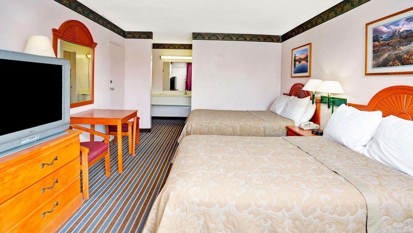 Imagen de la habitación del Hotel Magnuson Jacksonville Downtown. Foto 10