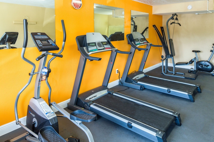 Imagen de los interiores del Hotel Magnuson Kissimmee Maingate. Foto 14