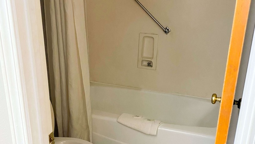 Imagen de la habitación del Hotel Magnuson Marietta. Foto 8