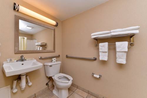 Imagen de la habitación del Hotel Magnuson Nashville North. Foto 5
