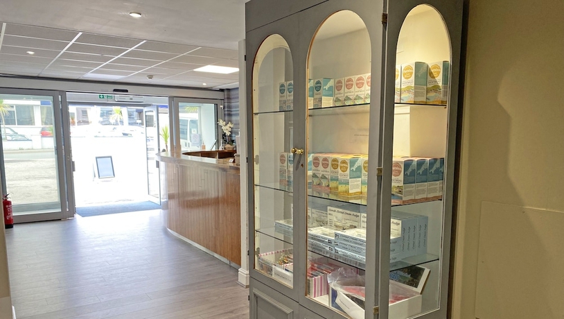 Imagen de los interiores del Hotel Magnuson Sandy Lodge Newquay. Foto 17