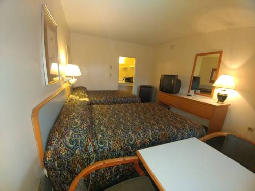 Imagen de la habitación del Hotel Magnuson Sierra Vista. Foto 2