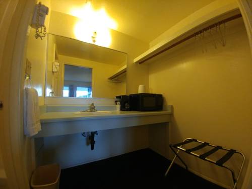 Imagen de la habitación del Hotel Magnuson Sierra Vista. Foto 14