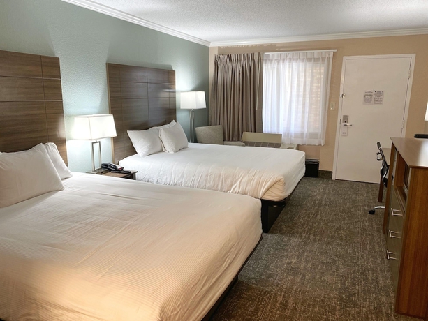 Imagen de la habitación del Hotel Magnuson Zephyrhills. Foto 8