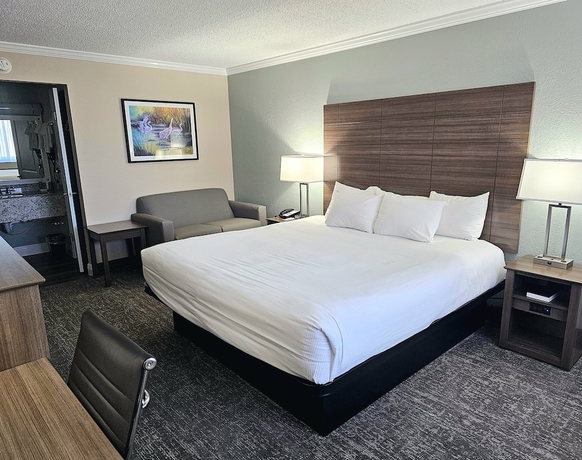 Imagen de la habitación del Hotel Magnuson Zephyrhills. Foto 10
