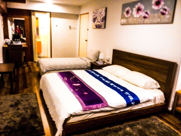 Imagen de la habitación del Hotel Magpie Residence. Foto 11