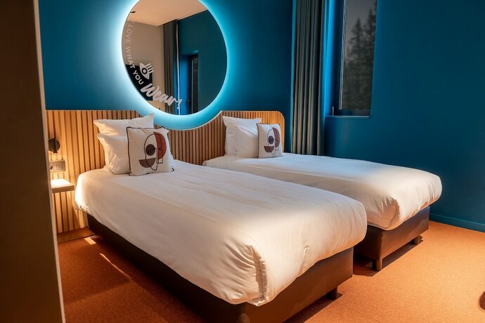 Imagen de la habitación del Hotel Mah. Foto 15