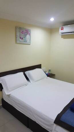 Imagen de la habitación del Hotel Maha. Foto 9
