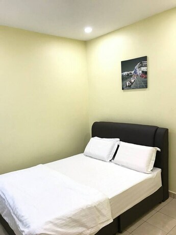 Imagen de la habitación del Hotel Maha. Foto 13