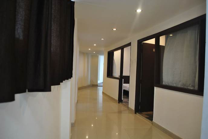 Imagen de la habitación del Hotel Maha Luxmi Palace. Foto 14
