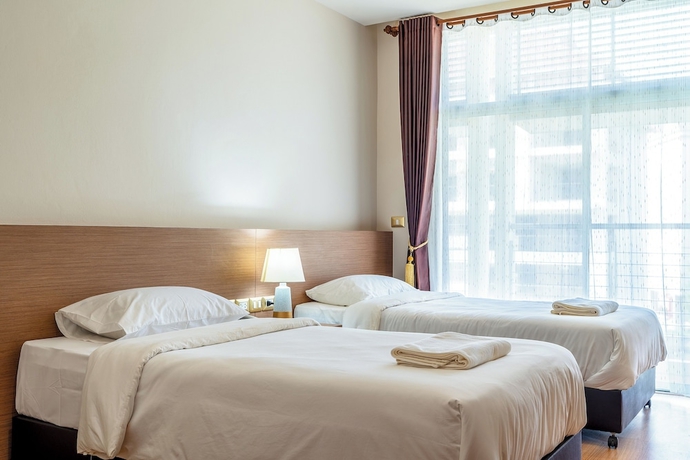 Imagen de la habitación del Hotel Mahachai Grand View. Foto 3