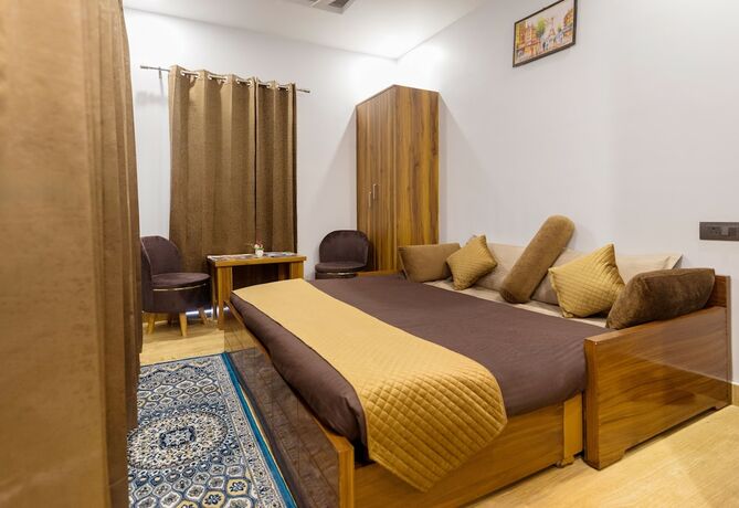 Imagen general del Hotel Mahadev Rishikesh. Foto 8