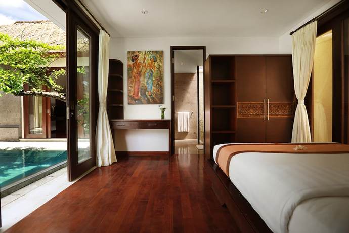 Imagen de la habitación del Hotel Mahagiri Villas Sanur. Foto 9