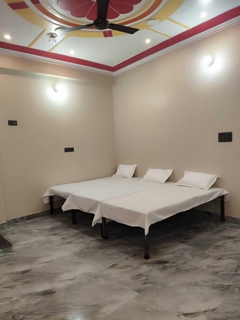 Imagen de la habitación del Hotel Mahakumbh Paryatan - Luxury Stay. Foto 4