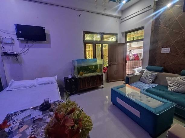 Imagen de la habitación del Hotel Mahakumbh Paryatan - Luxury Stay. Foto 6