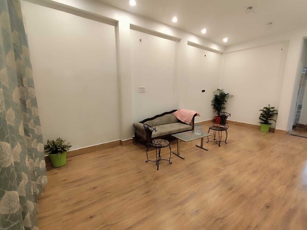 Imagen de los interiores del Hotel Mahakumbh Paryatan - Luxury Stay. Foto 12